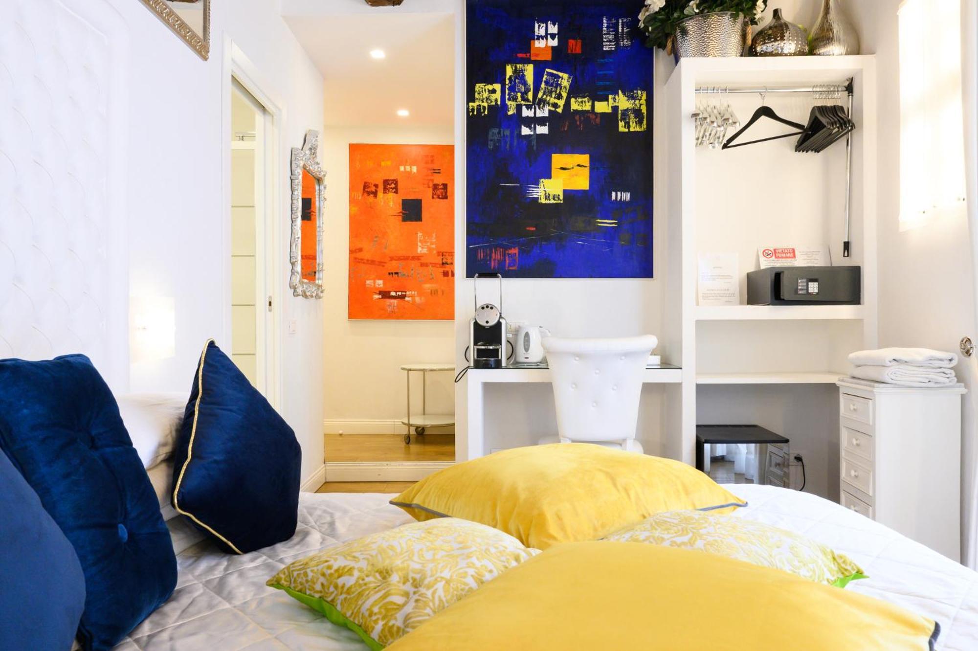 Domus Spagna Frattina Рим Номер фото
