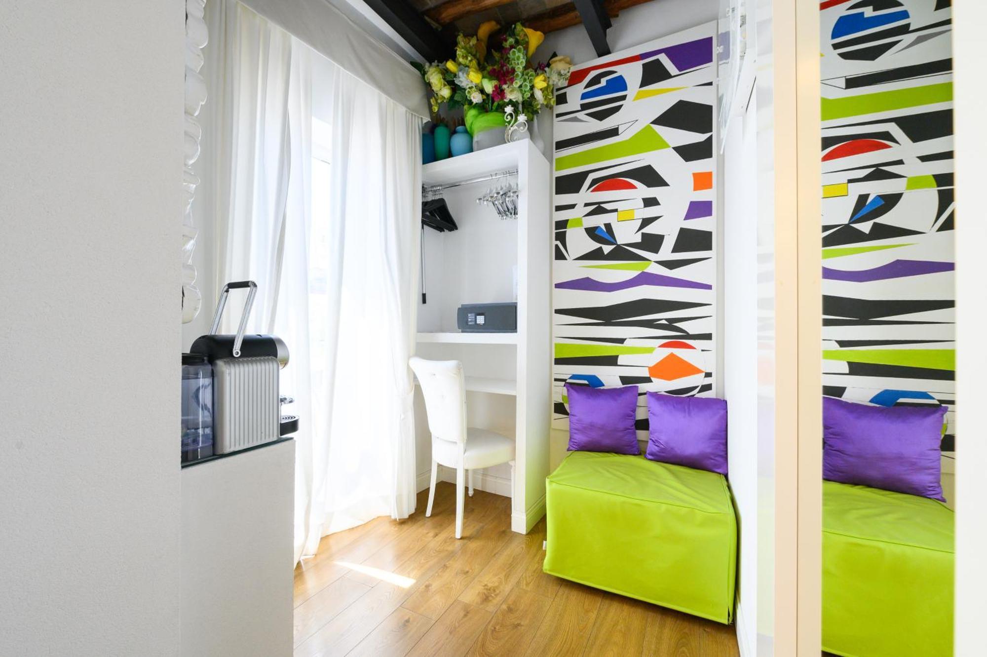 Domus Spagna Frattina Рим Номер фото