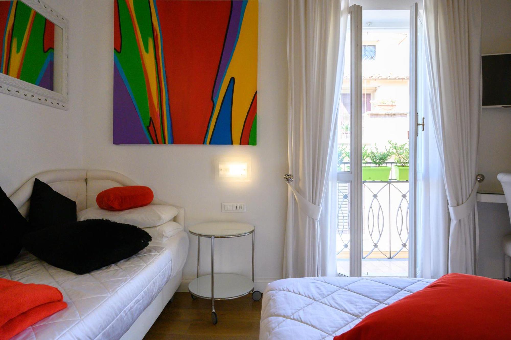Domus Spagna Frattina Рим Номер фото