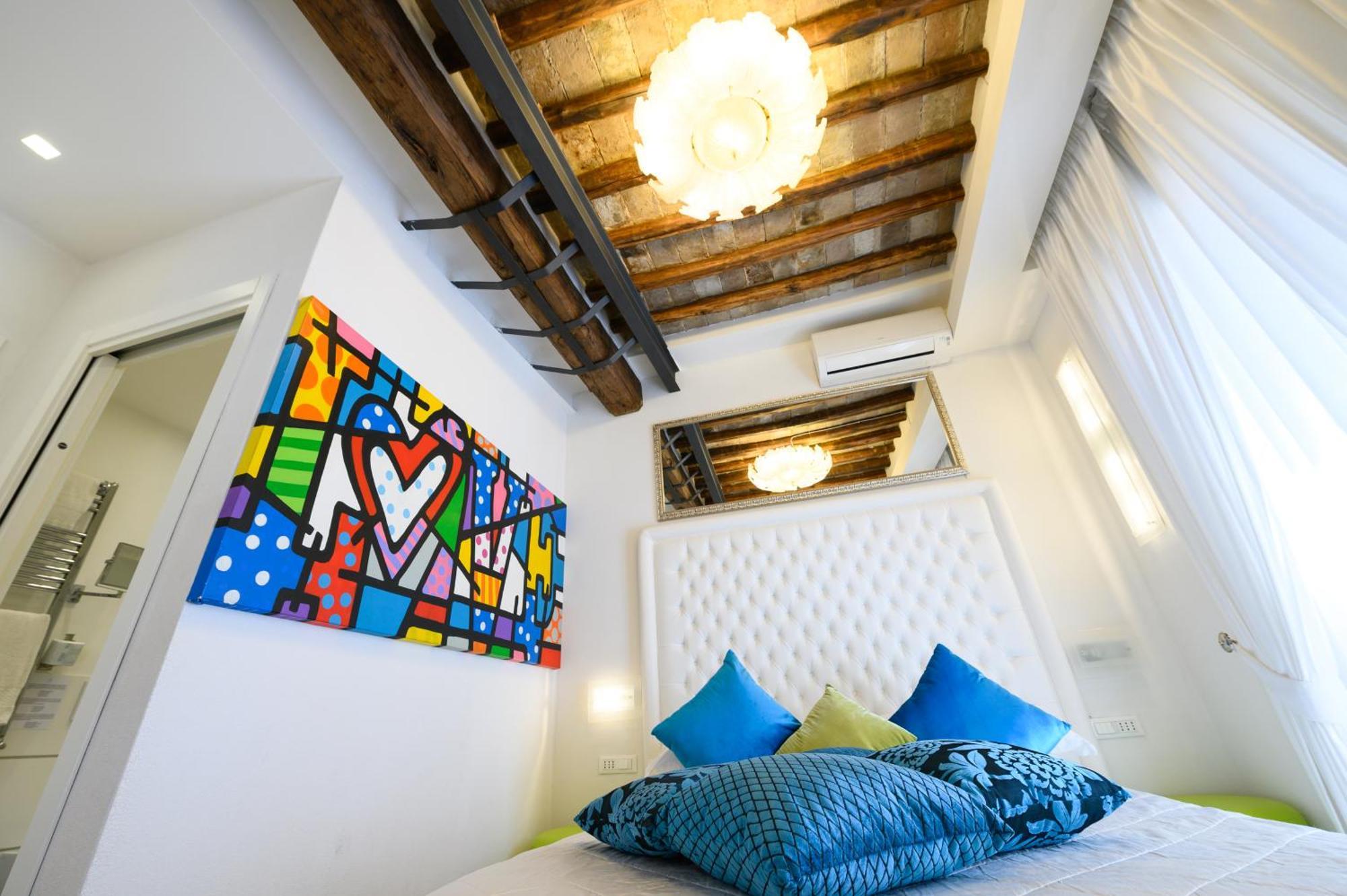 Domus Spagna Frattina Рим Номер фото